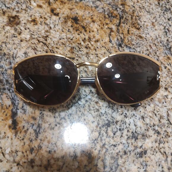 Vintage Laura Biagiotti sunglasses ! classic | Mercari Laura Biagiotti Sunglasses Womens Italian Designer B-713/S Tortoise Gold Brown